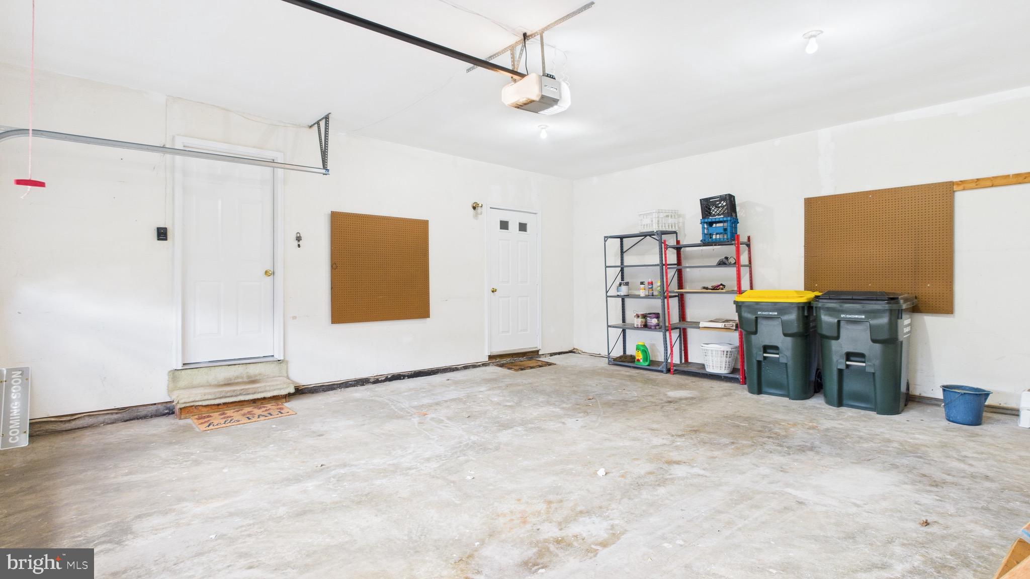 SEQUOIA FARMS - Residential