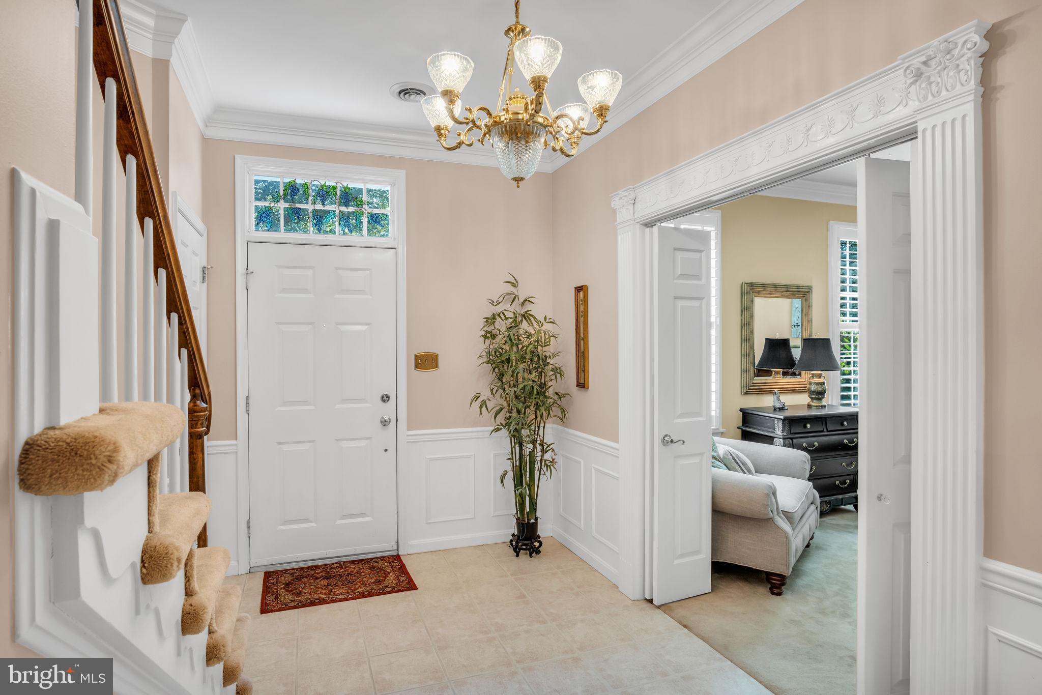 35 KENSINGTON SQUARE