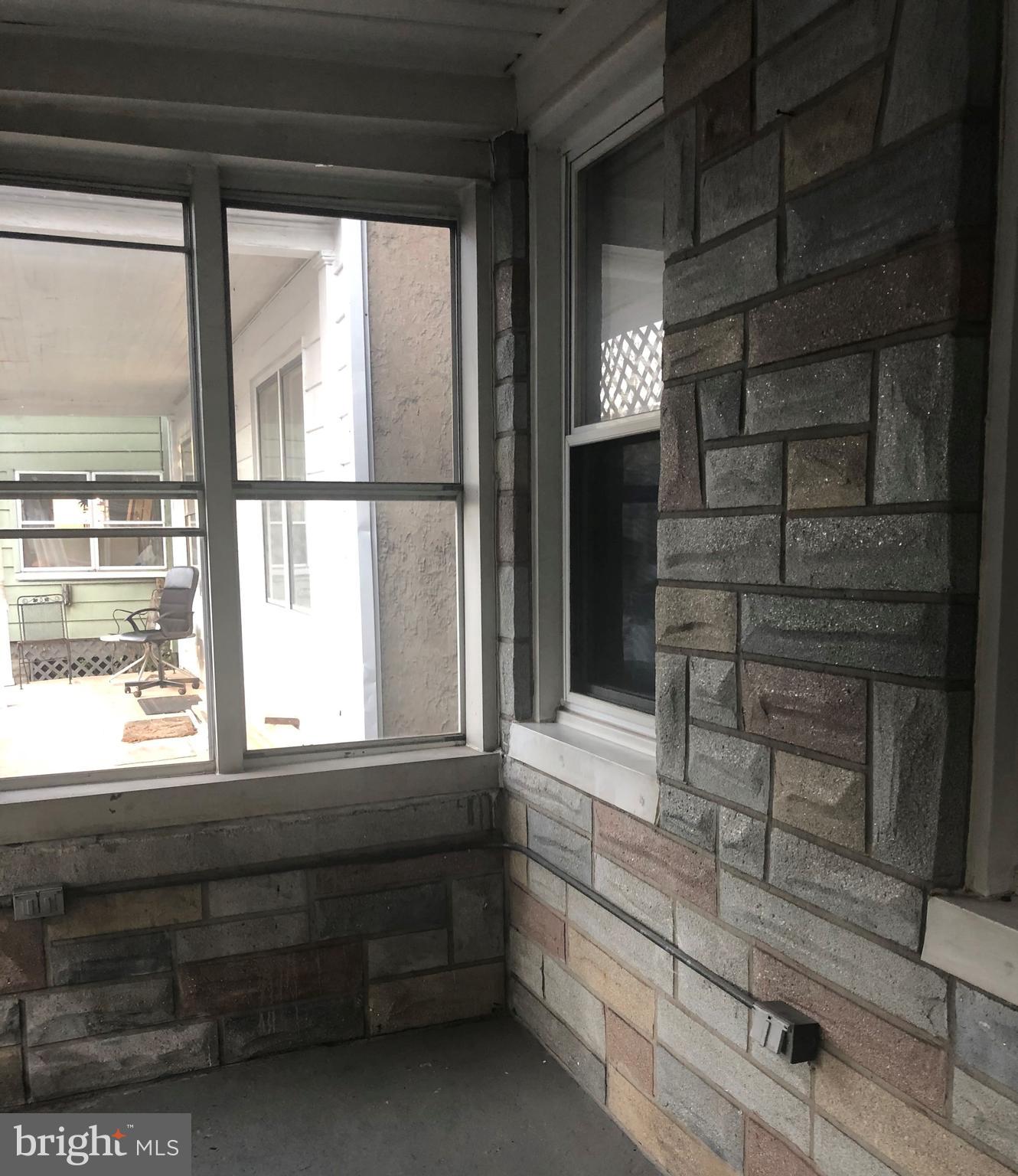 HAMPDEN HISTORIC DISTRICT - Residential Lease