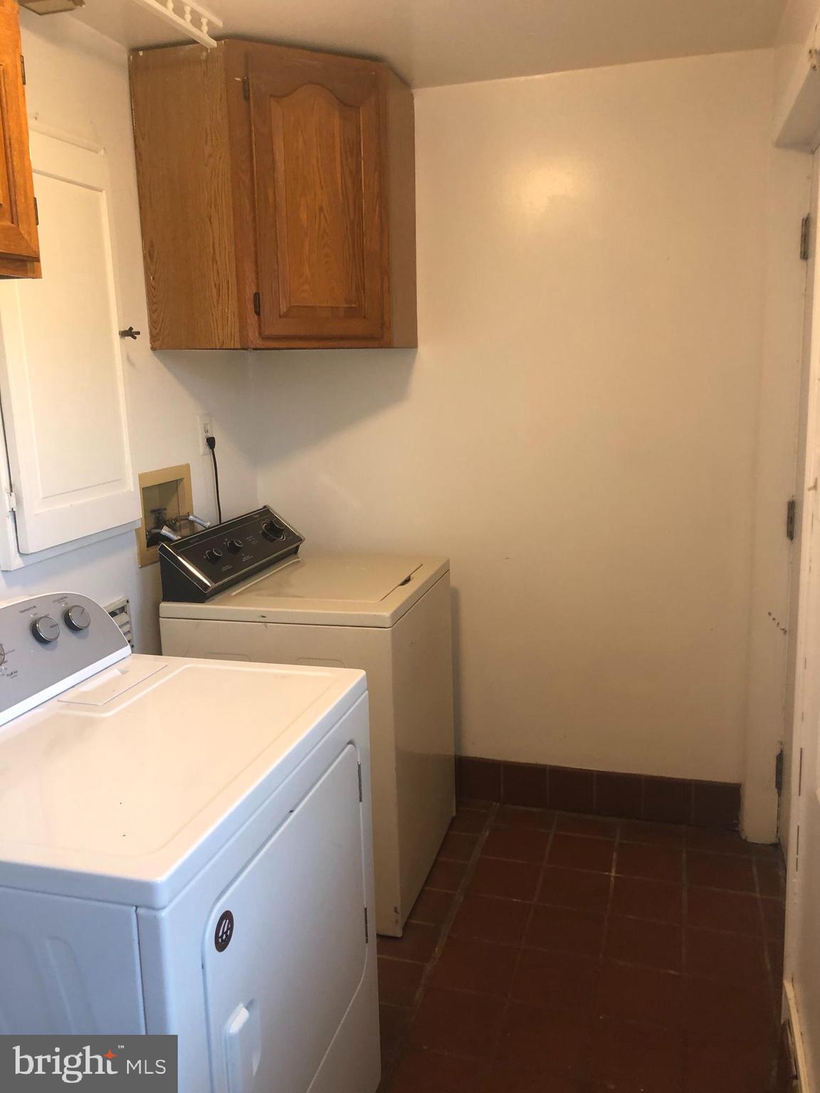 HAMPDEN HISTORIC DISTRICT - Residential Lease