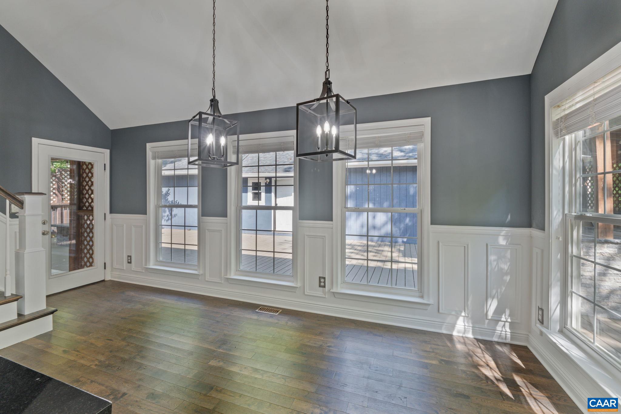 LAKE MONTICELLO - Residential