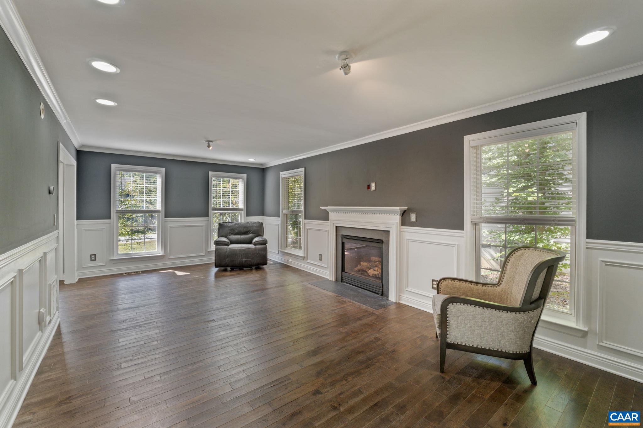 LAKE MONTICELLO - Residential