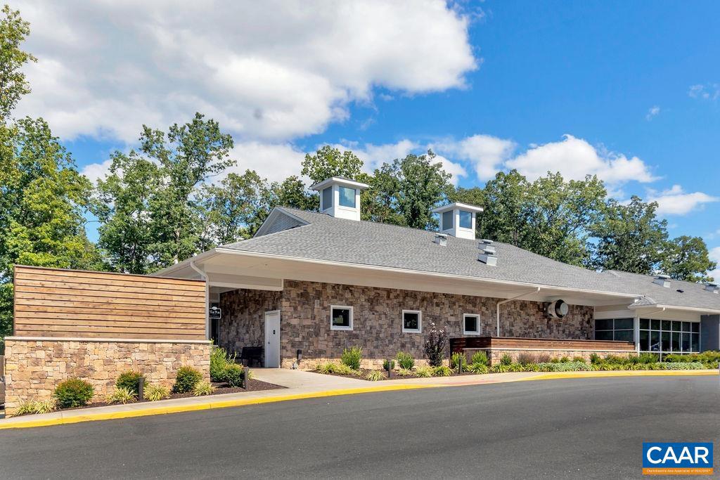 LAKE MONTICELLO - Residential