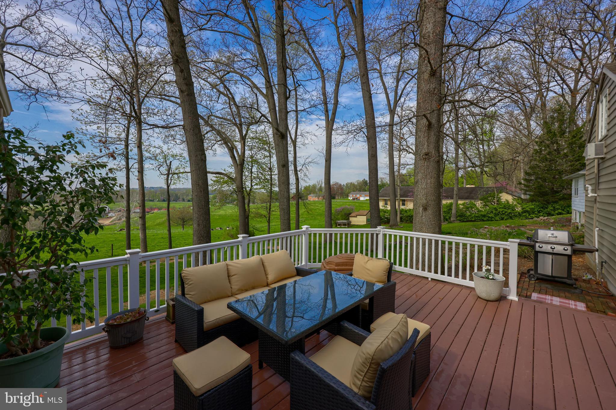 YORK TWP - Residential