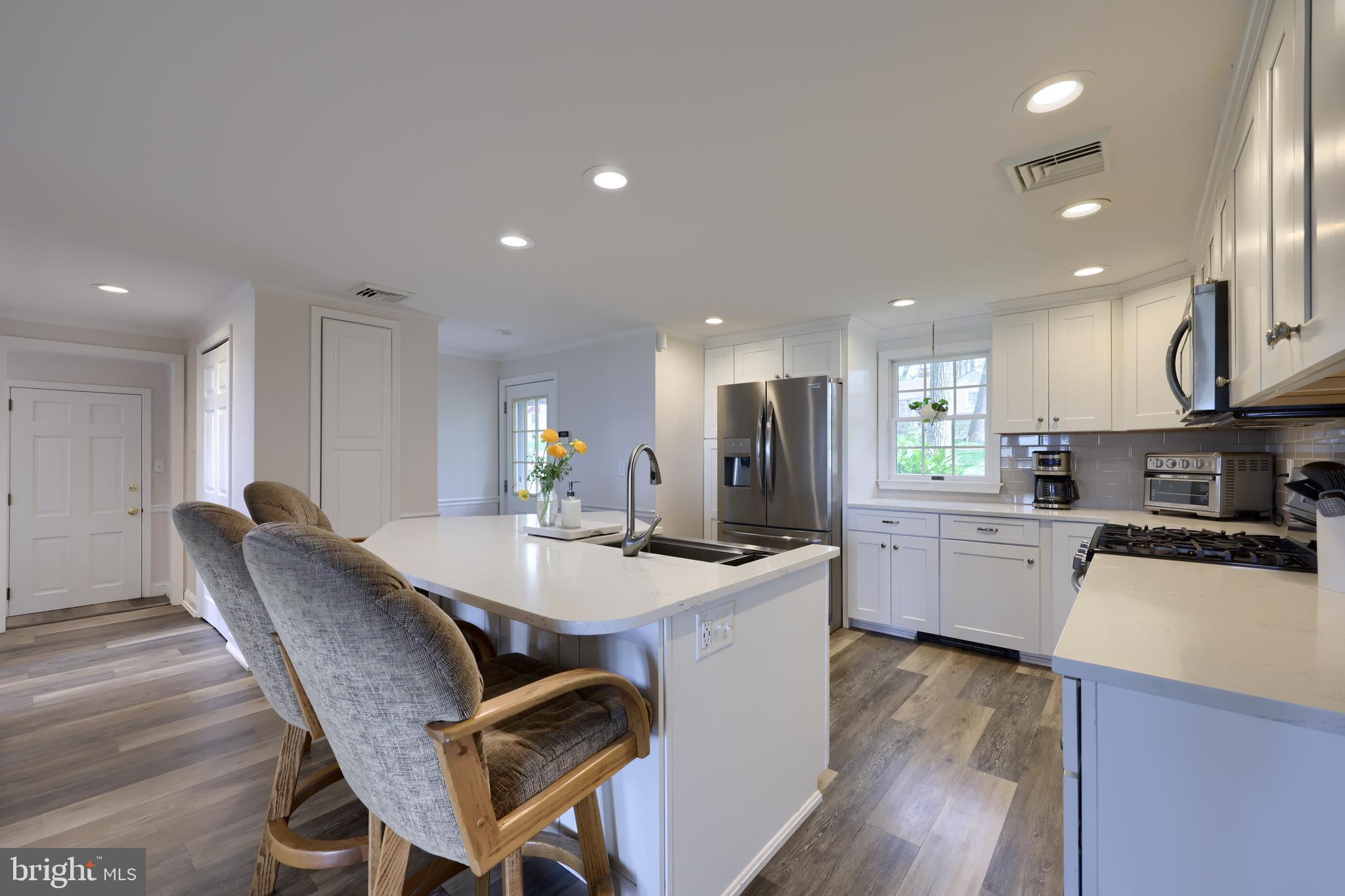 YORK TWP - Residential