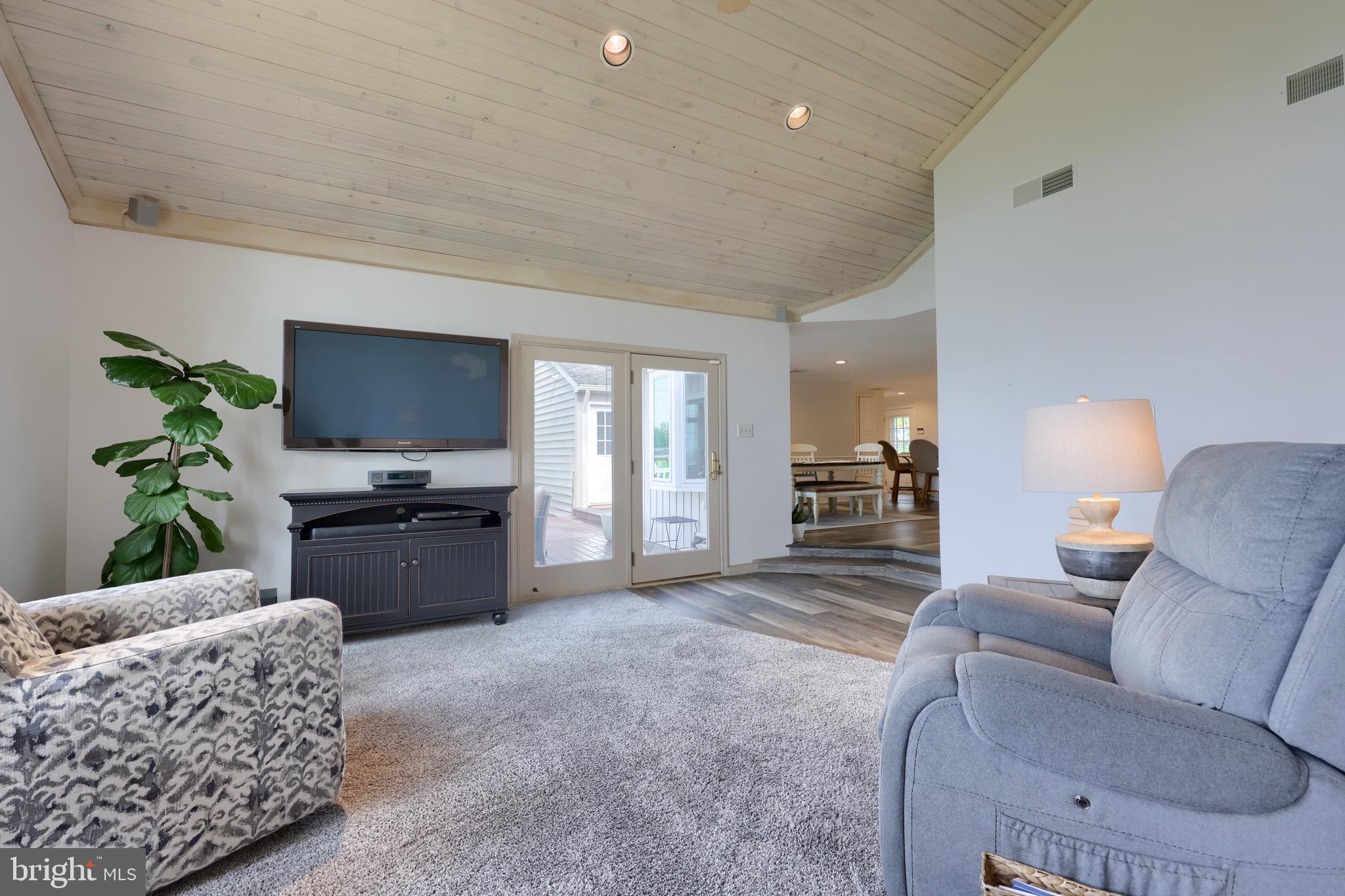 YORK TWP - Residential