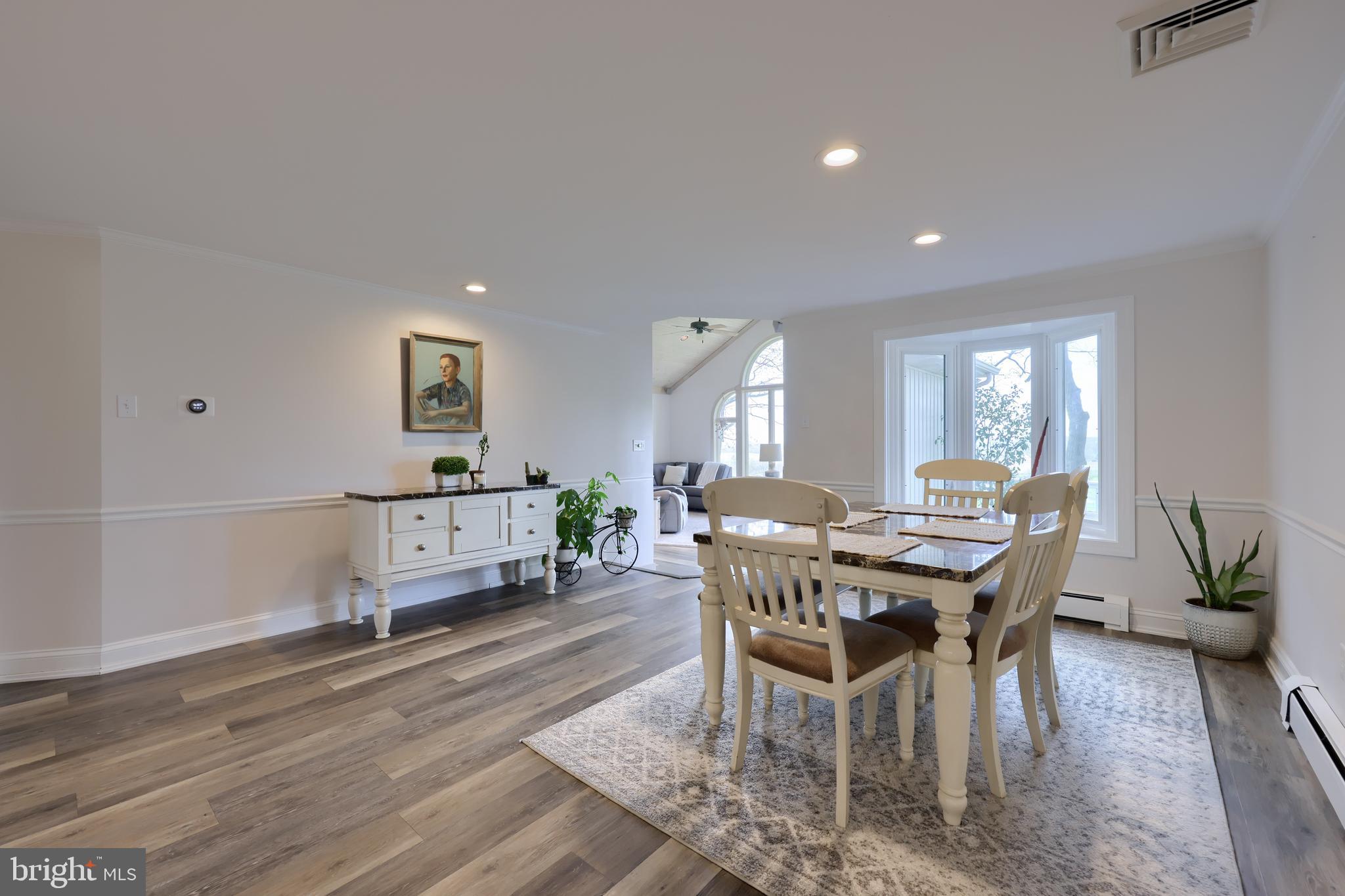 YORK TWP - Residential