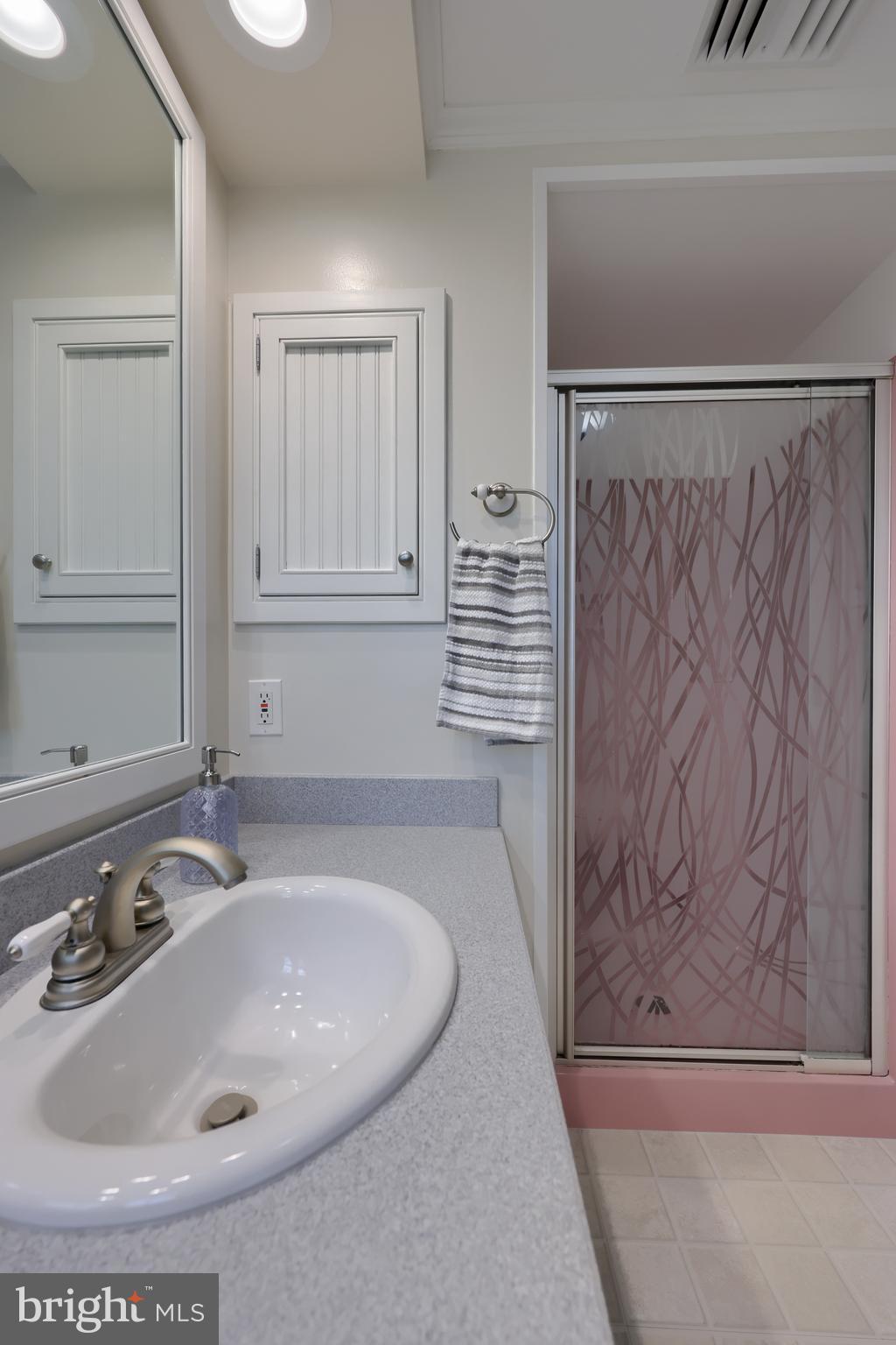 YORK TWP - Residential