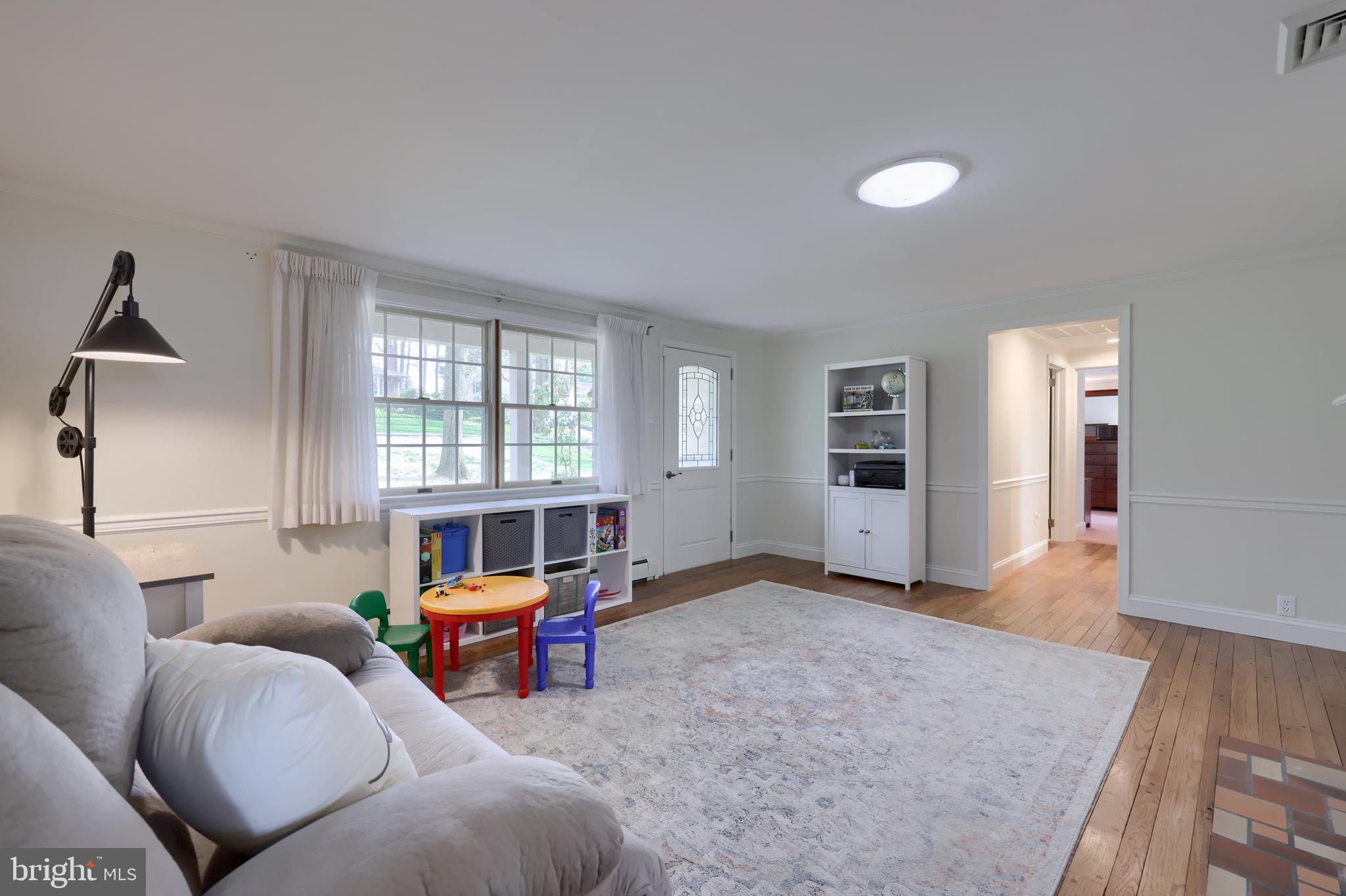 YORK TWP - Residential