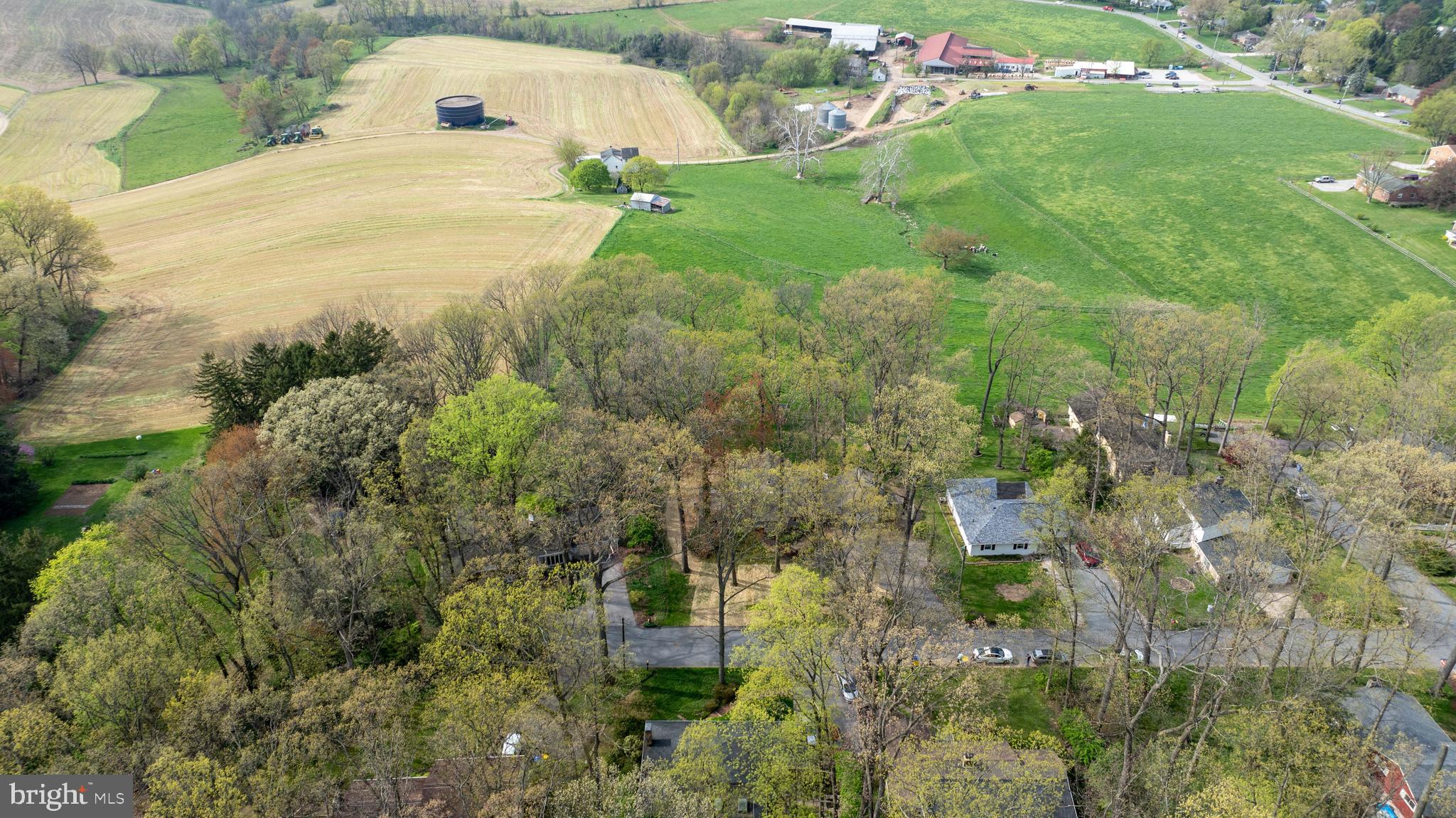 YORK TWP - Residential