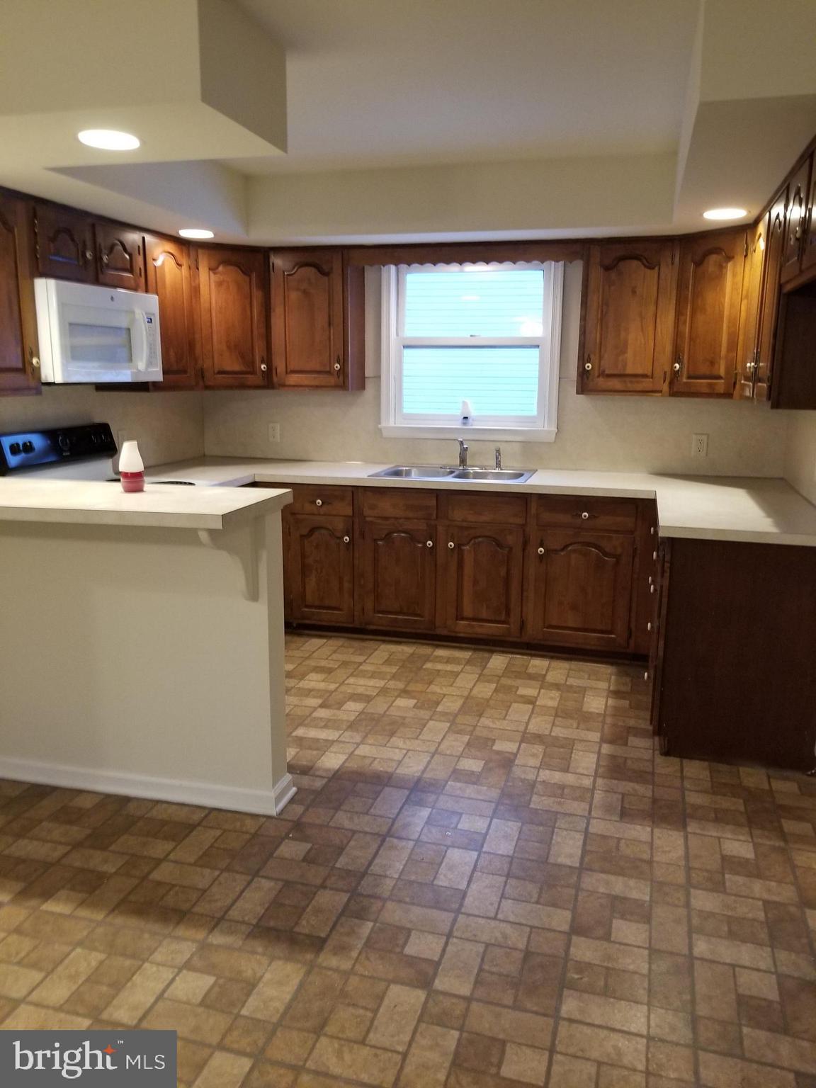 NORTH MIDDLETON TWP - Residential