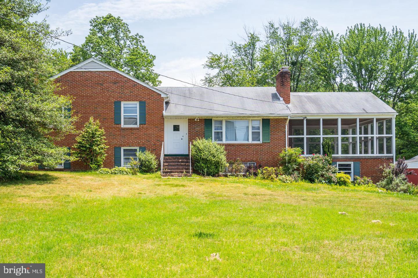 5619 WHARTON LANE