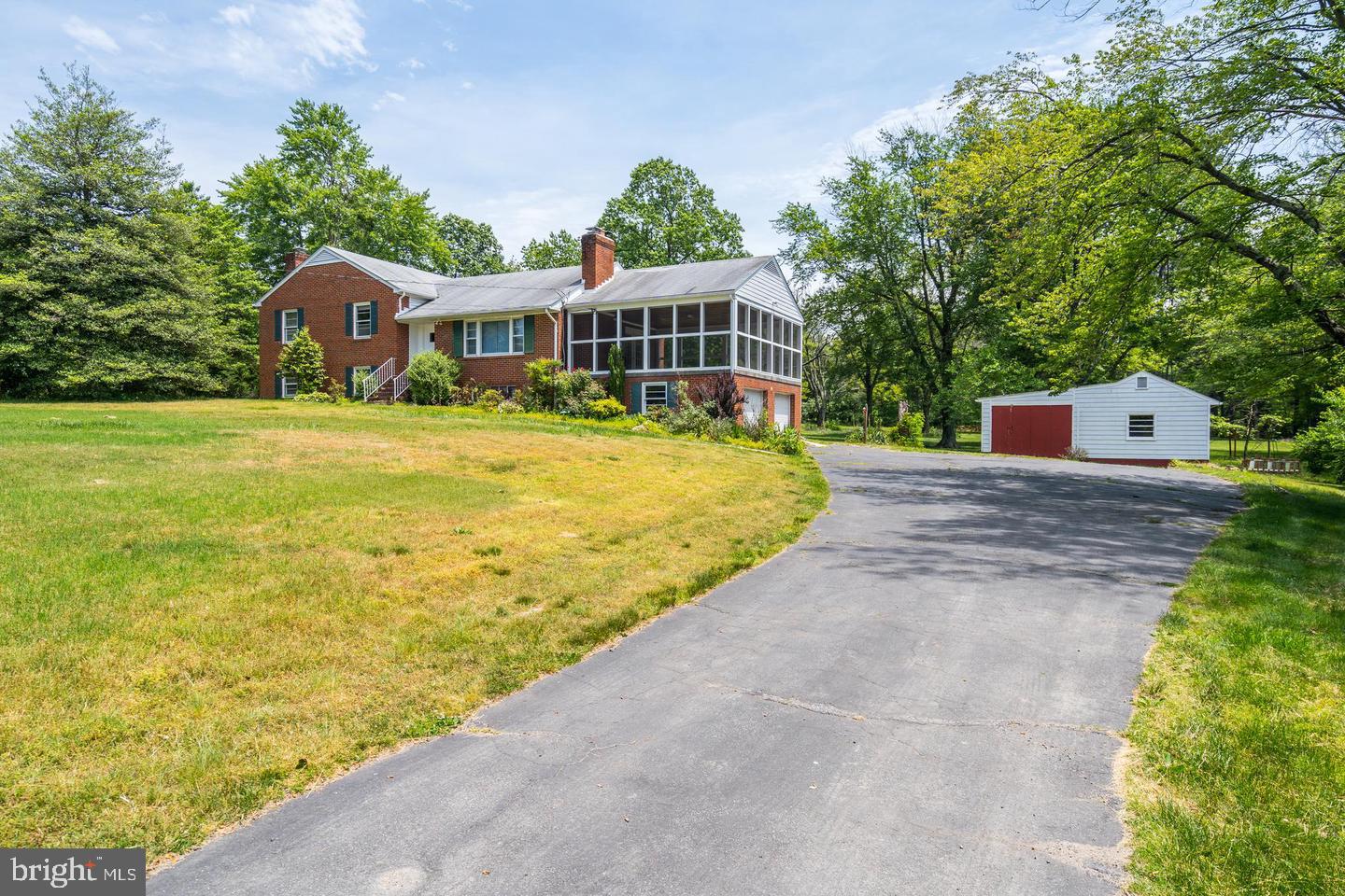 5619 WHARTON LANE