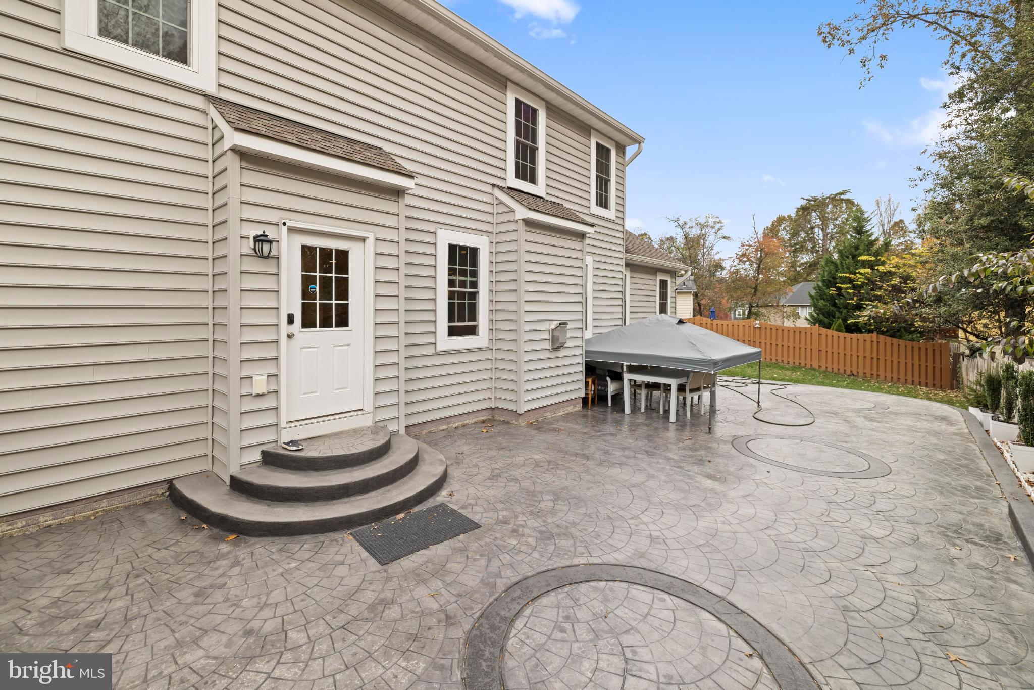 16199 SHEFFIELD DRIVE