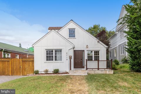 4719 25TH STREET N ARLINGTON VA 22207