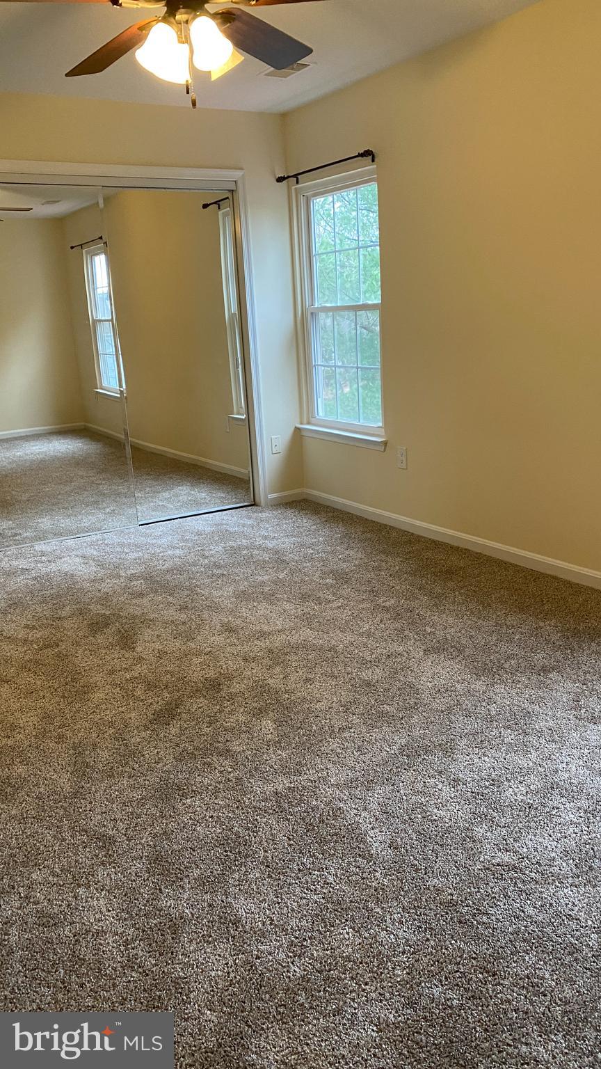 VALLEY STREAM ESTATES - Residential Lease