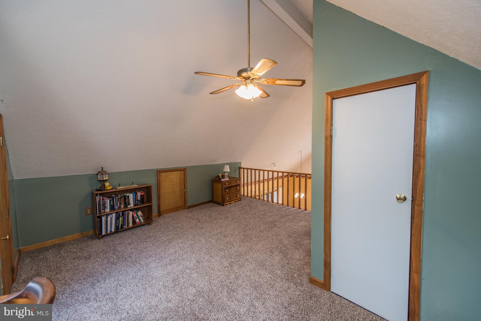 BEAVER DAM WOODS - Residential