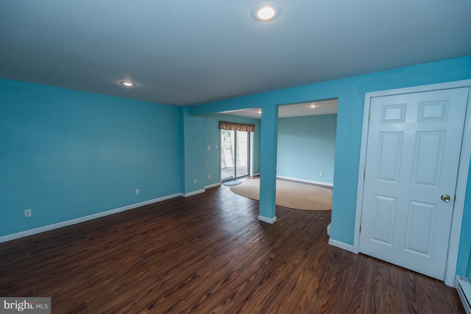 BEAVER DAM WOODS - Residential