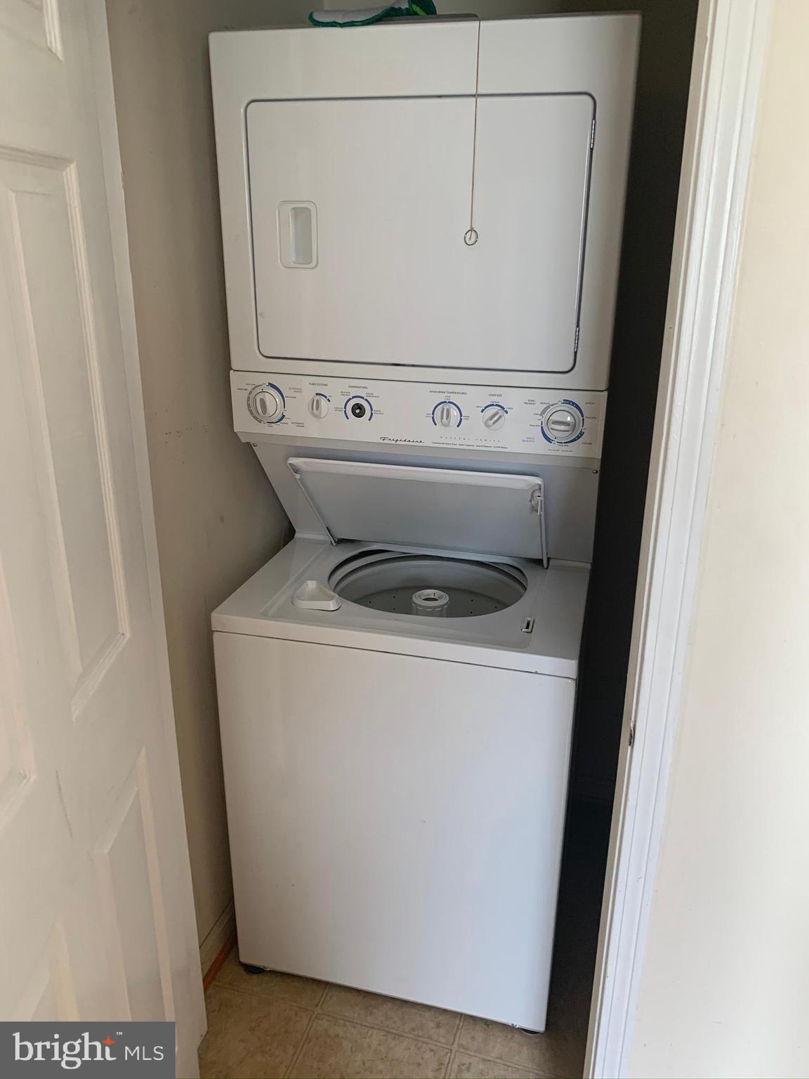 CARLISLE HEIGHTS - Residential Lease