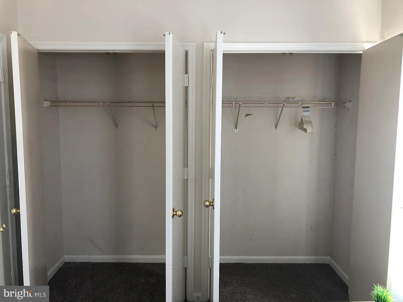 THE WOODLANDS - Residential