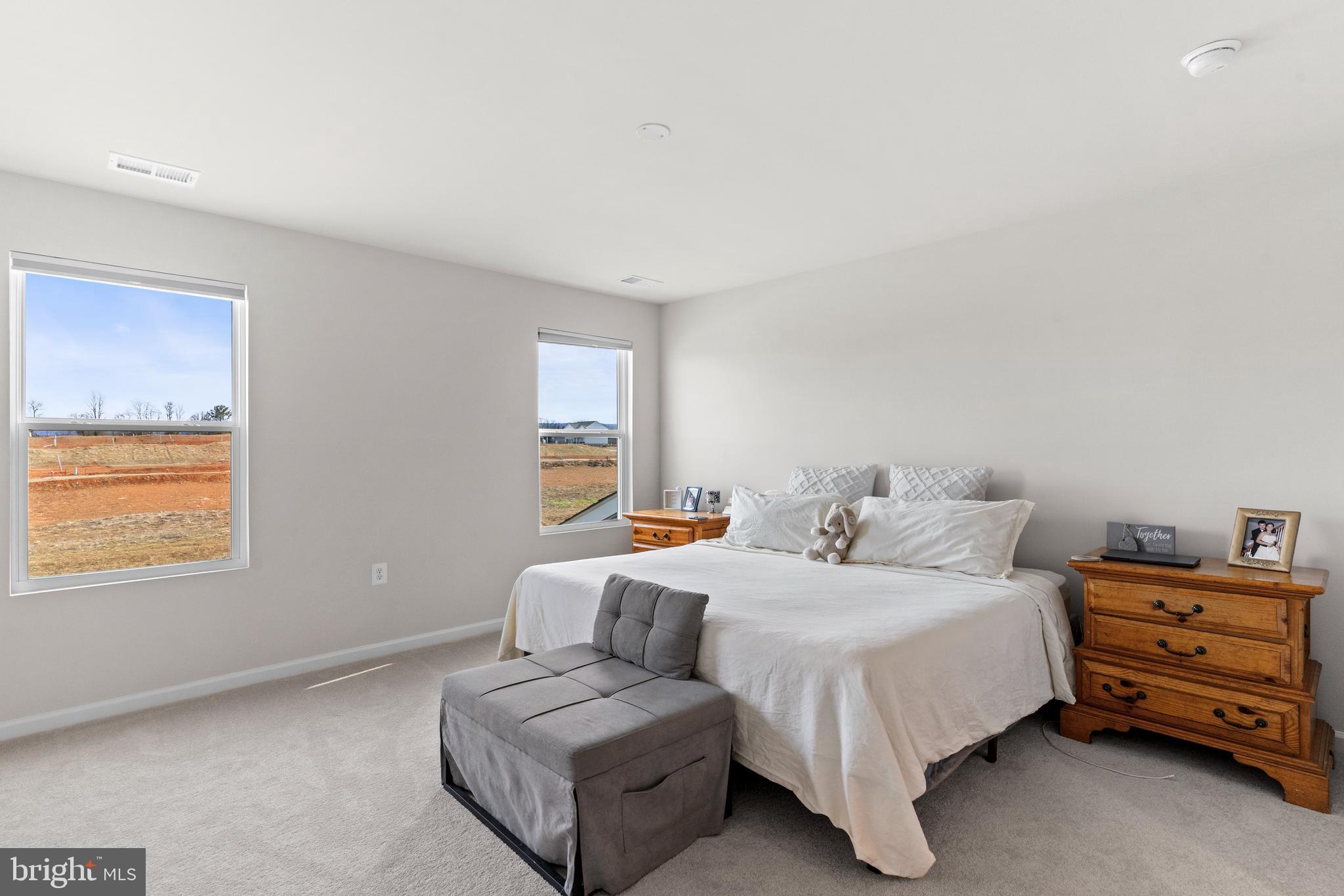 STONE SPRING - Residential Lease