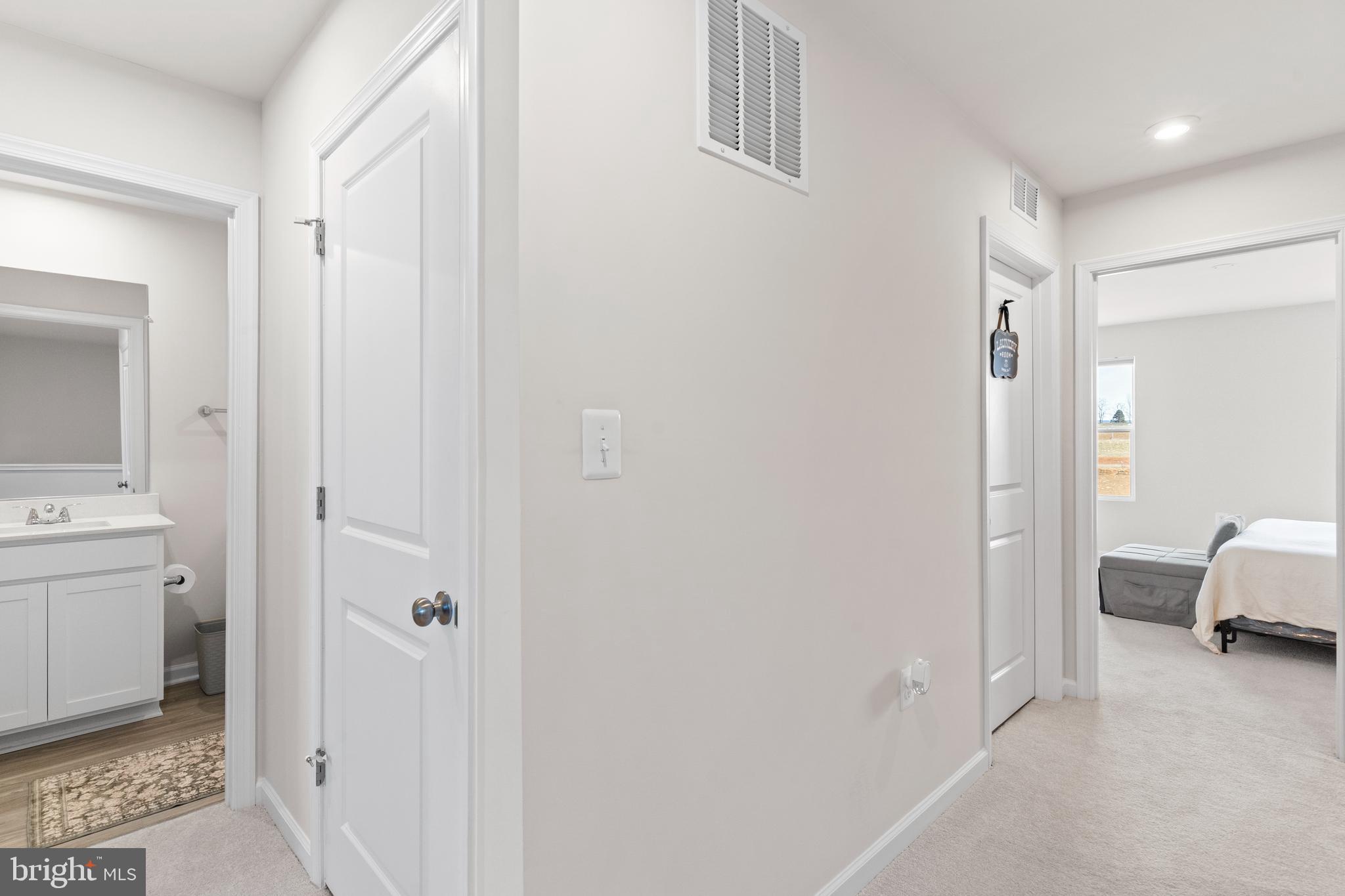 STONE SPRING - Residential Lease