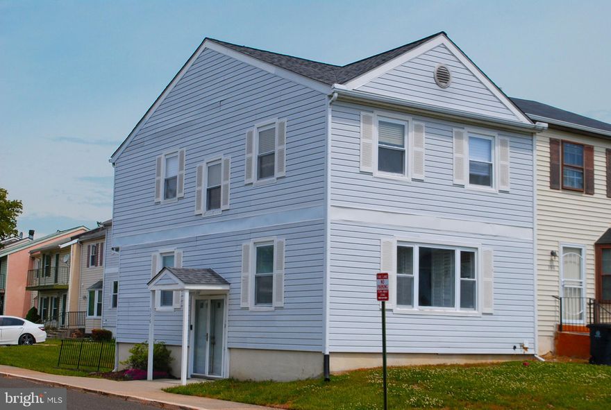 *ALL OFFERS ARE DUE BY THURSDAY, JULY 6TH AT 5PM*

Welcome Home! This is a three-level end-unit condo/ townhome with 3 bedrooms and 2 1/2 bathrooms . The main and upper level have a few updates to include new carpet and a fresh paint job! The spacious basement  has a separate walk-in entrance  and lots of opportunity for the new owner's creative touches! A new shingle roof was installed in 2018.  New HVAC installed in 2022 with a 10-15 year warranty. With a little TLC this home is perfect for the savvy visionary!  **The seller's preferred title company is Prime Title** 

This condo/townhome is centrally located next to Prince Georges Community College, FedEx Field, several grocery stores, restaurants, entertainment, metro,  and an amusement park! Please remove shoes when entering the carpeted levels of the property.
