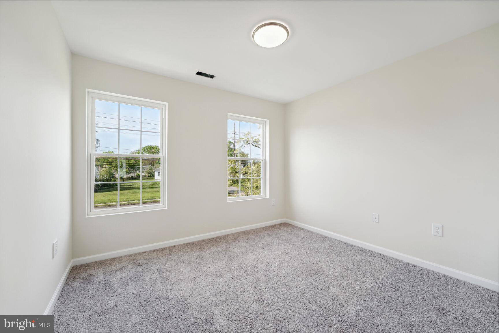 DISTRICT HEIGHTS - Residential