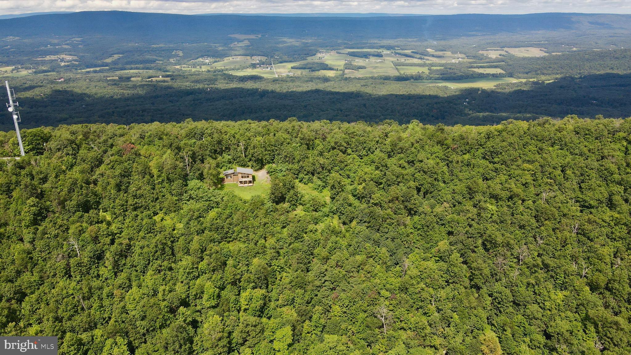 PLACID KNOLLS - Residential