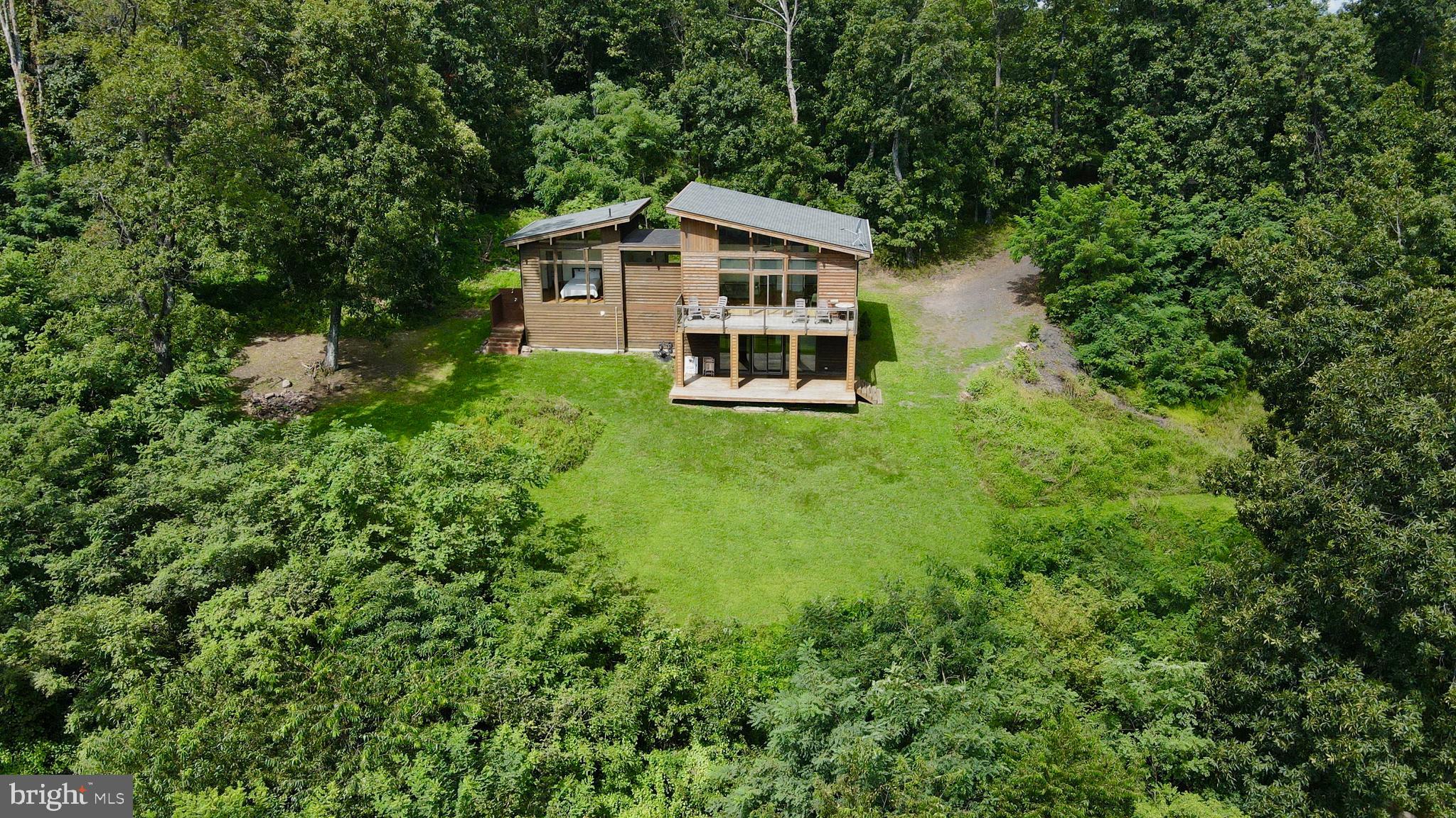 PLACID KNOLLS - Residential