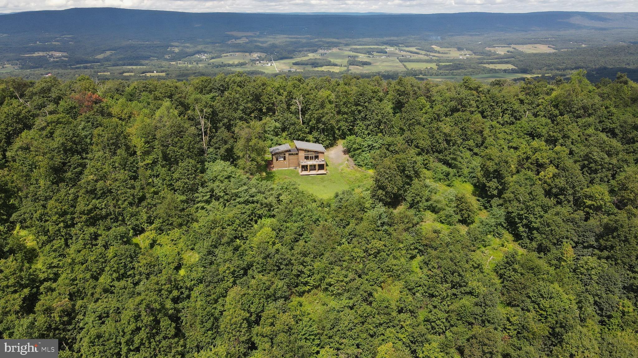 PLACID KNOLLS - Residential