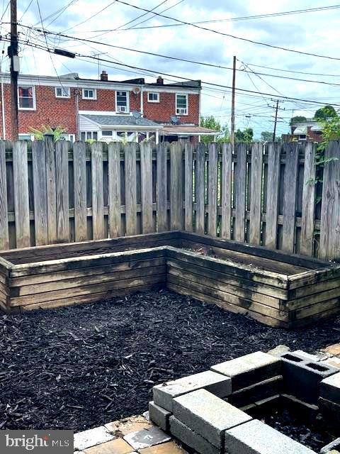 CURTIS BAY - Residential Lease