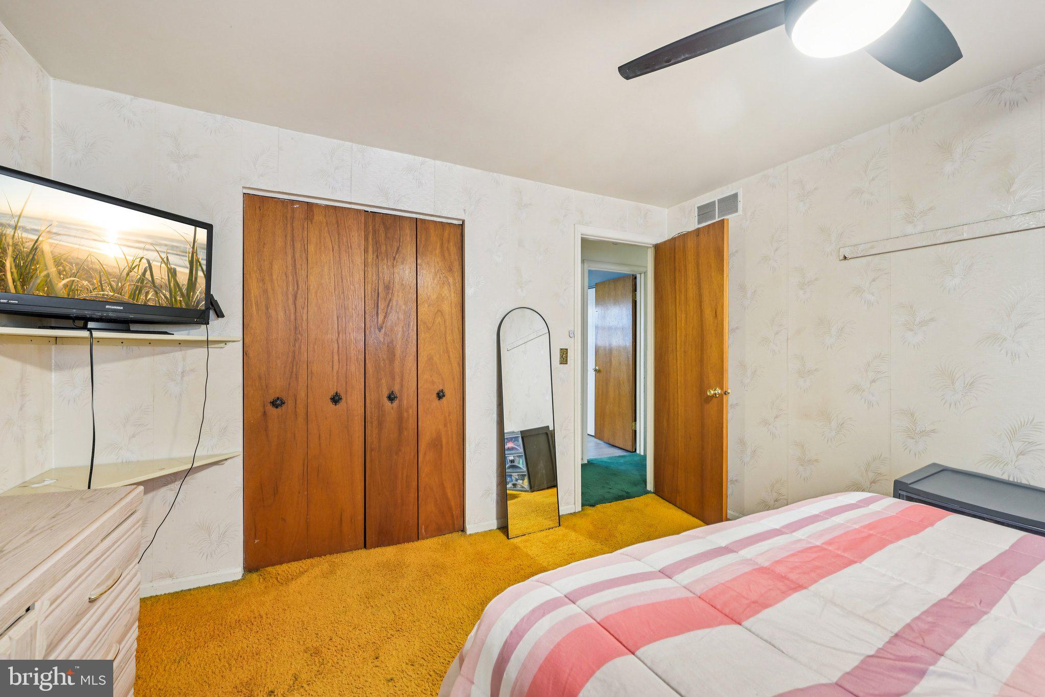 CATALINA GARDENS - Residential