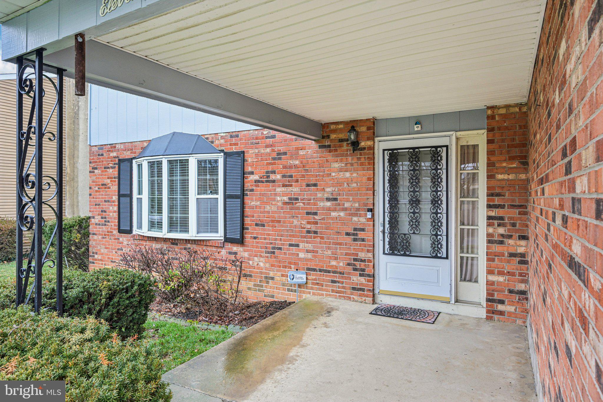 CATALINA GARDENS - Residential