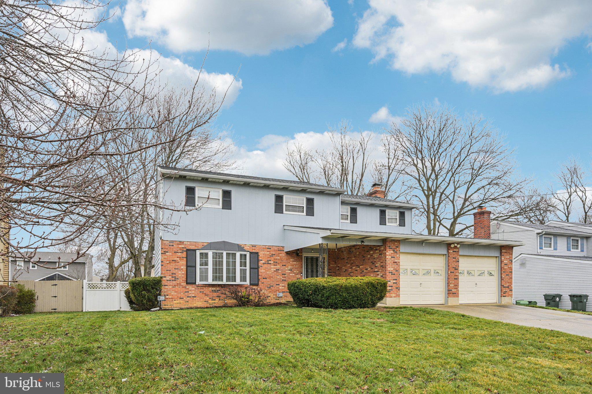 CATALINA GARDENS - Residential