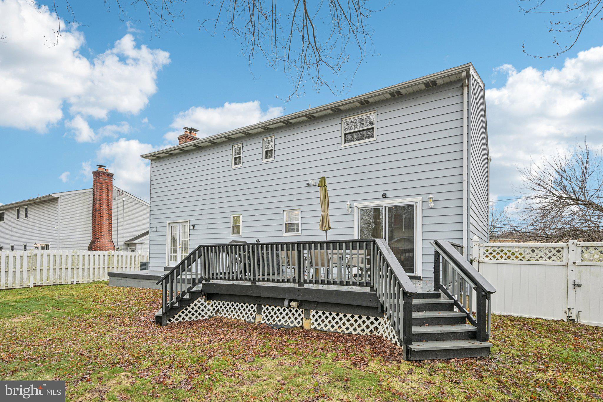 CATALINA GARDENS - Residential