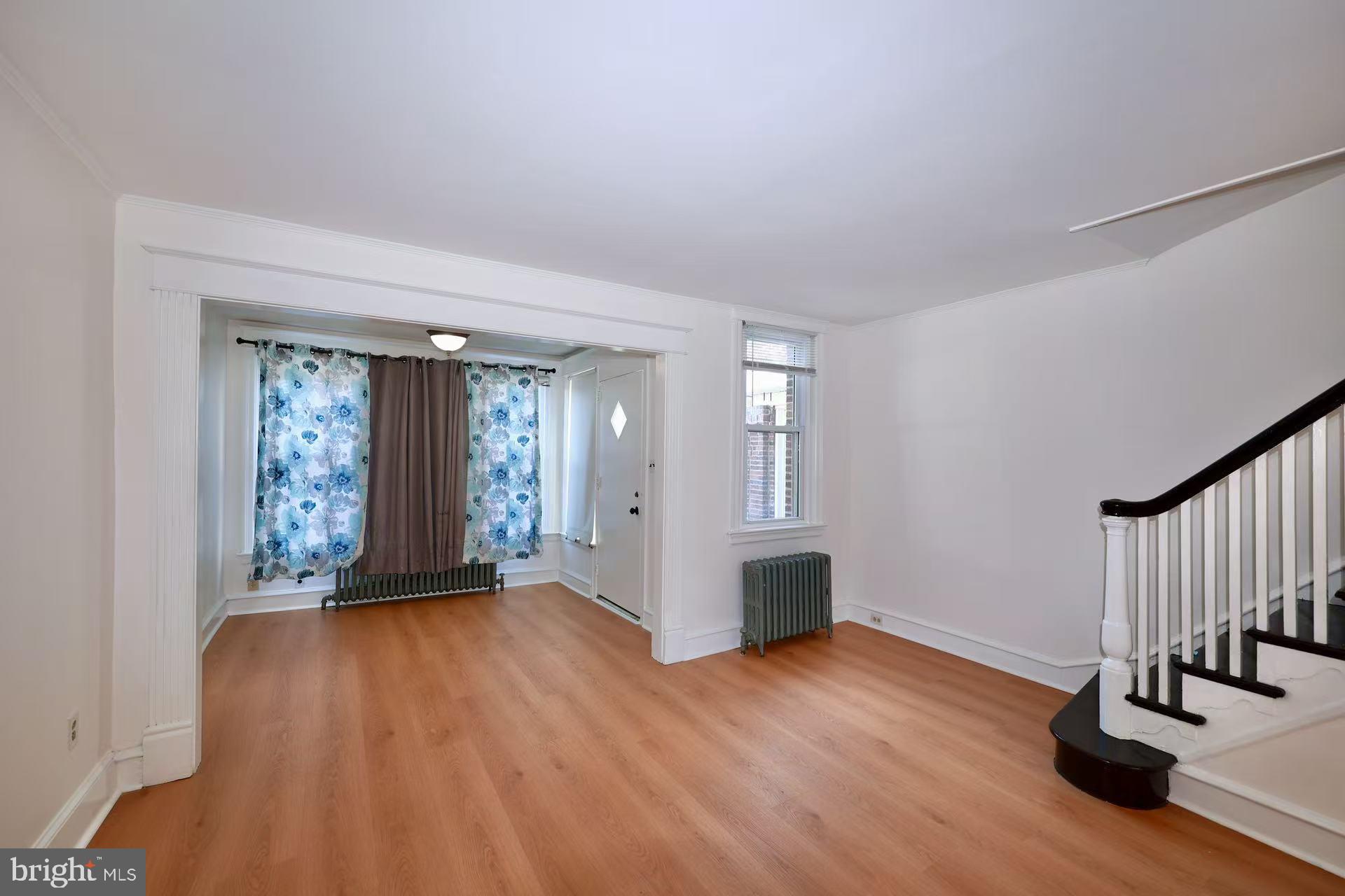 MAYFAIR (WEST) - Residential