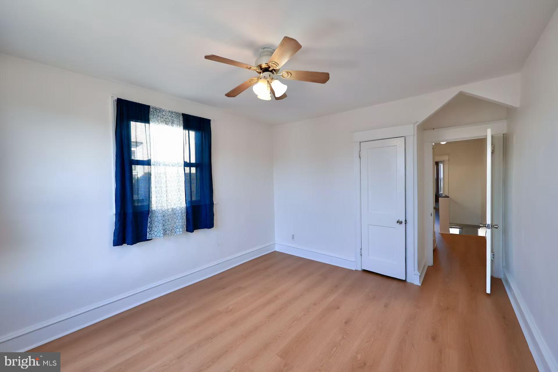 MAYFAIR (WEST) - Residential