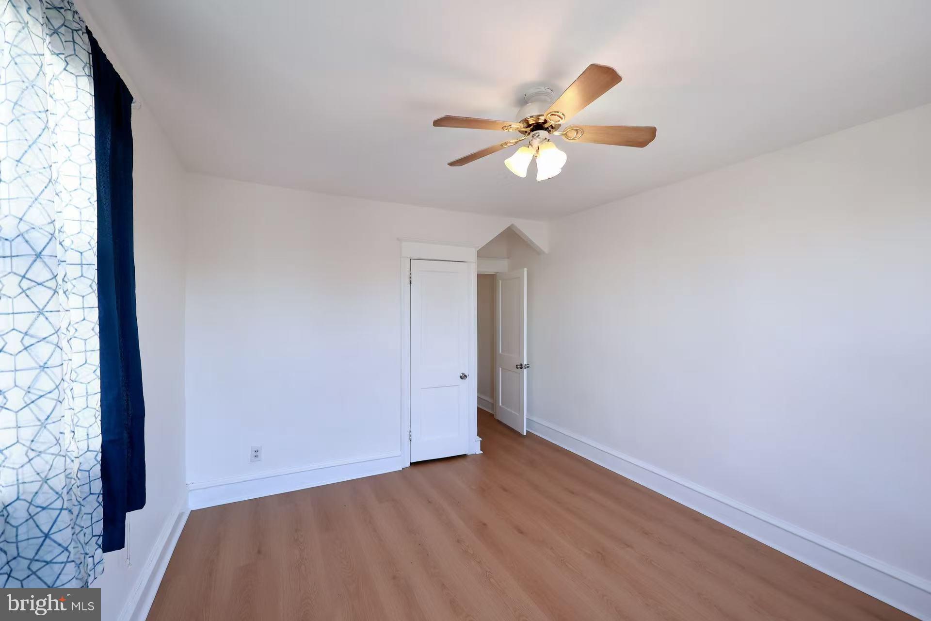 MAYFAIR (WEST) - Residential