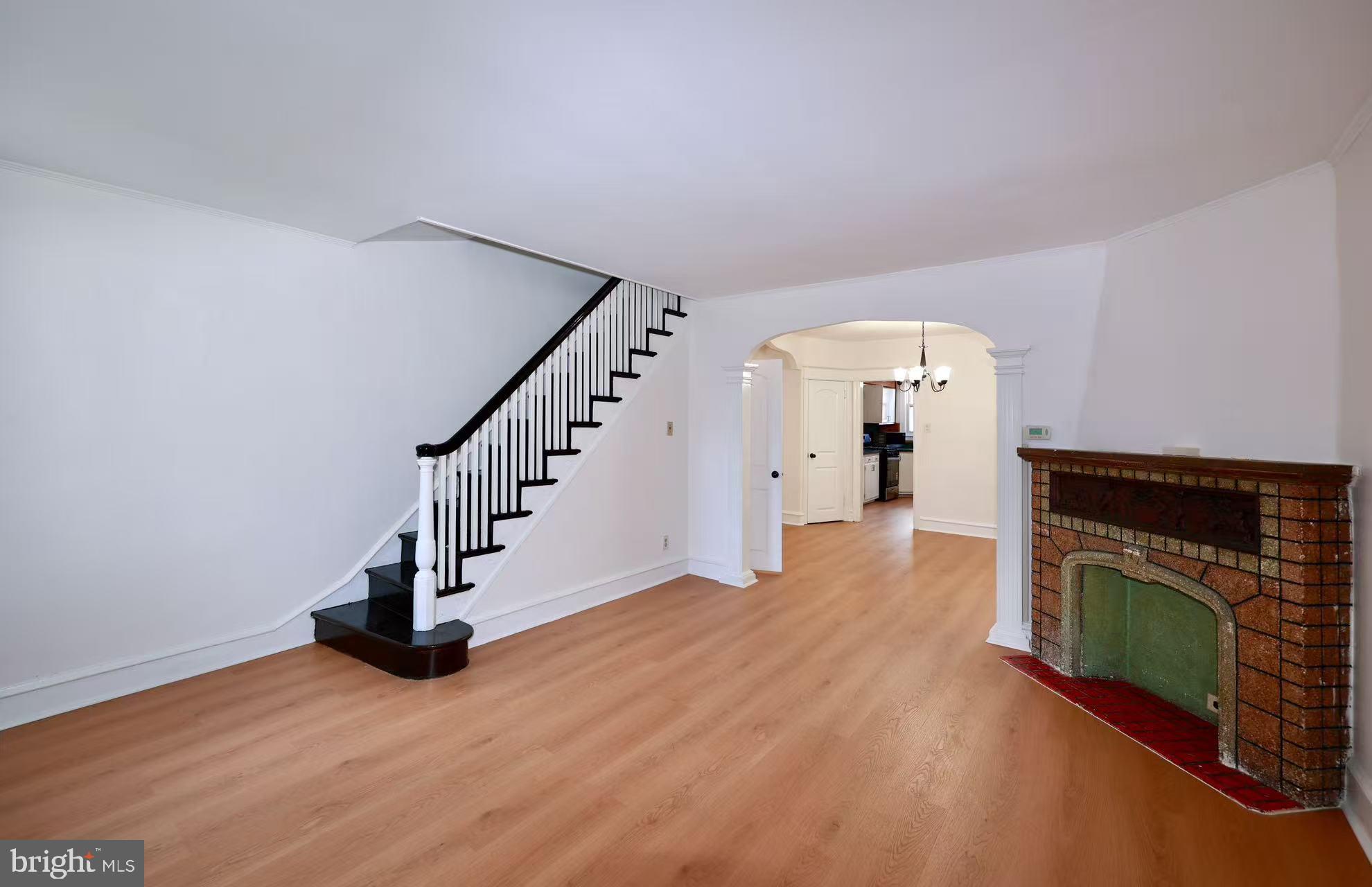 MAYFAIR (WEST) - Residential