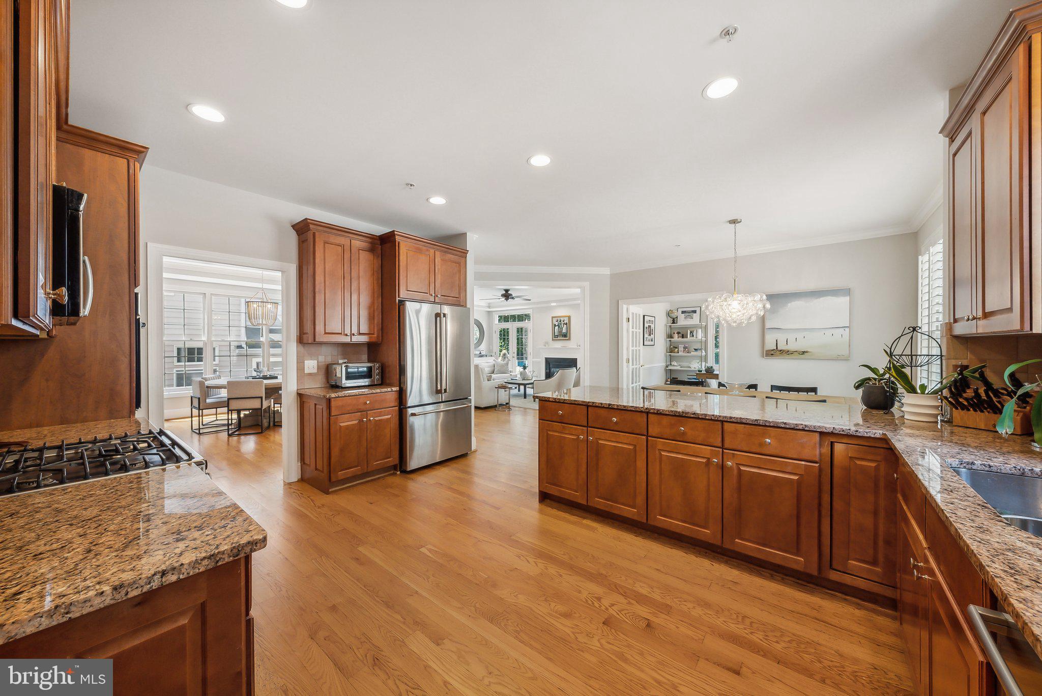 ALTA VISTA - Residential