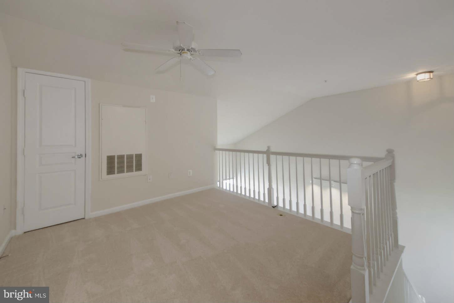 SAVOY AT RESTON TOWN CENTER - Residential