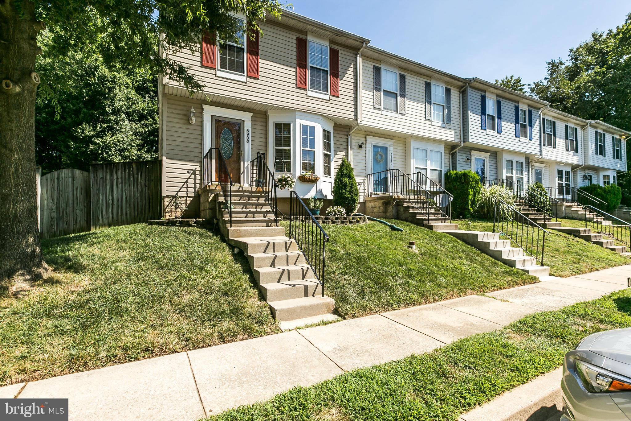 CHASE MANOR - Residential