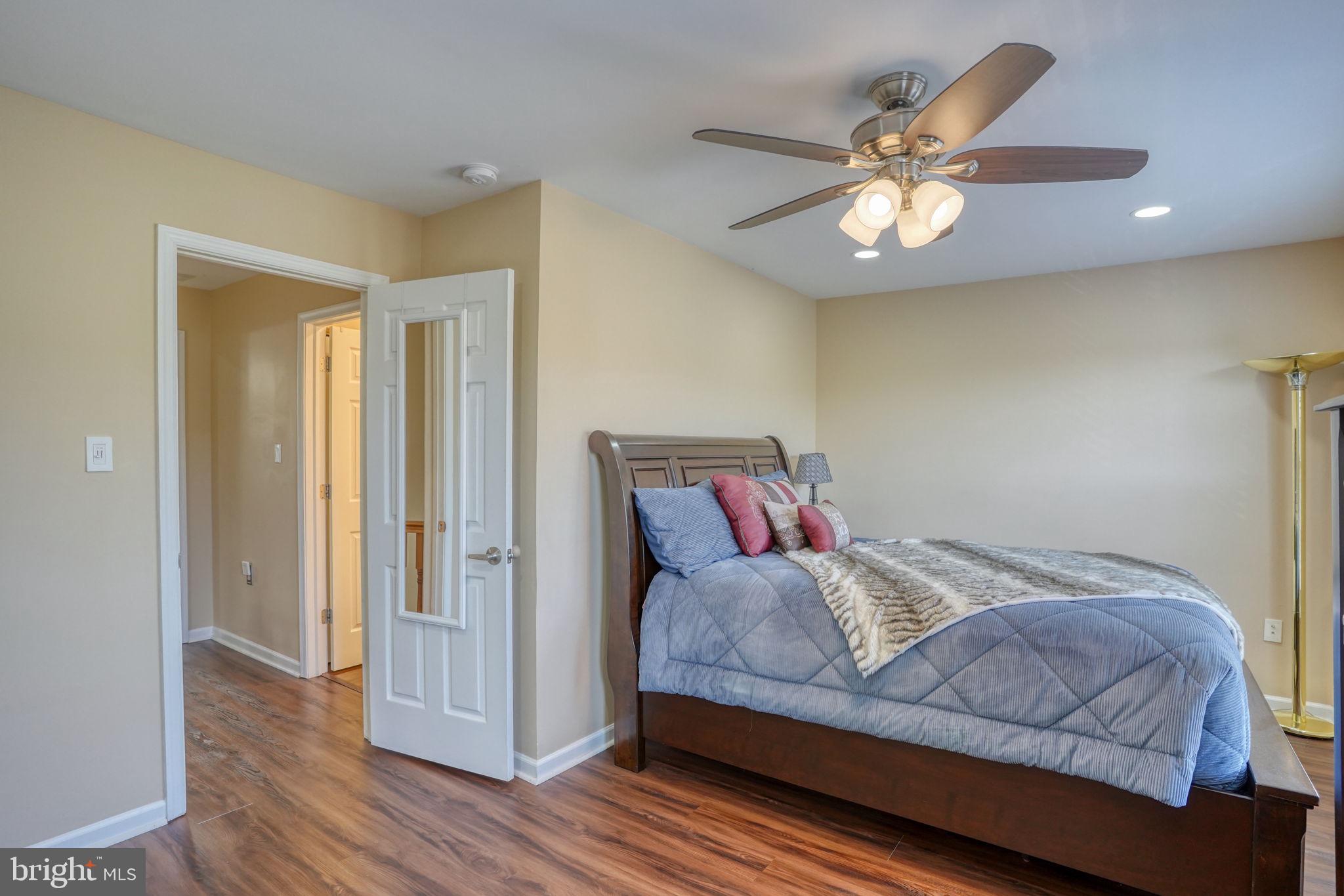 BARRINGTON - Residential