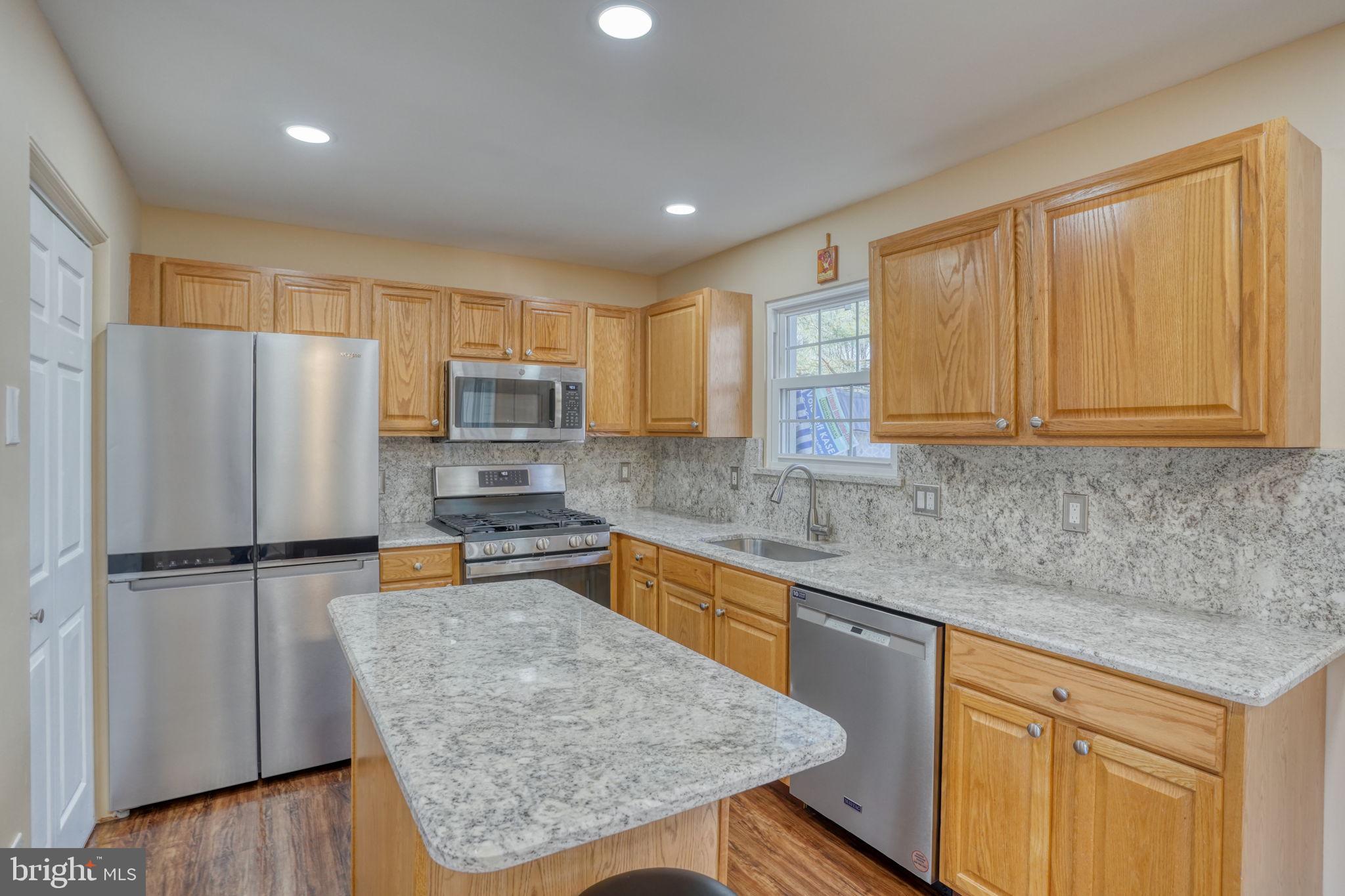 BARRINGTON - Residential