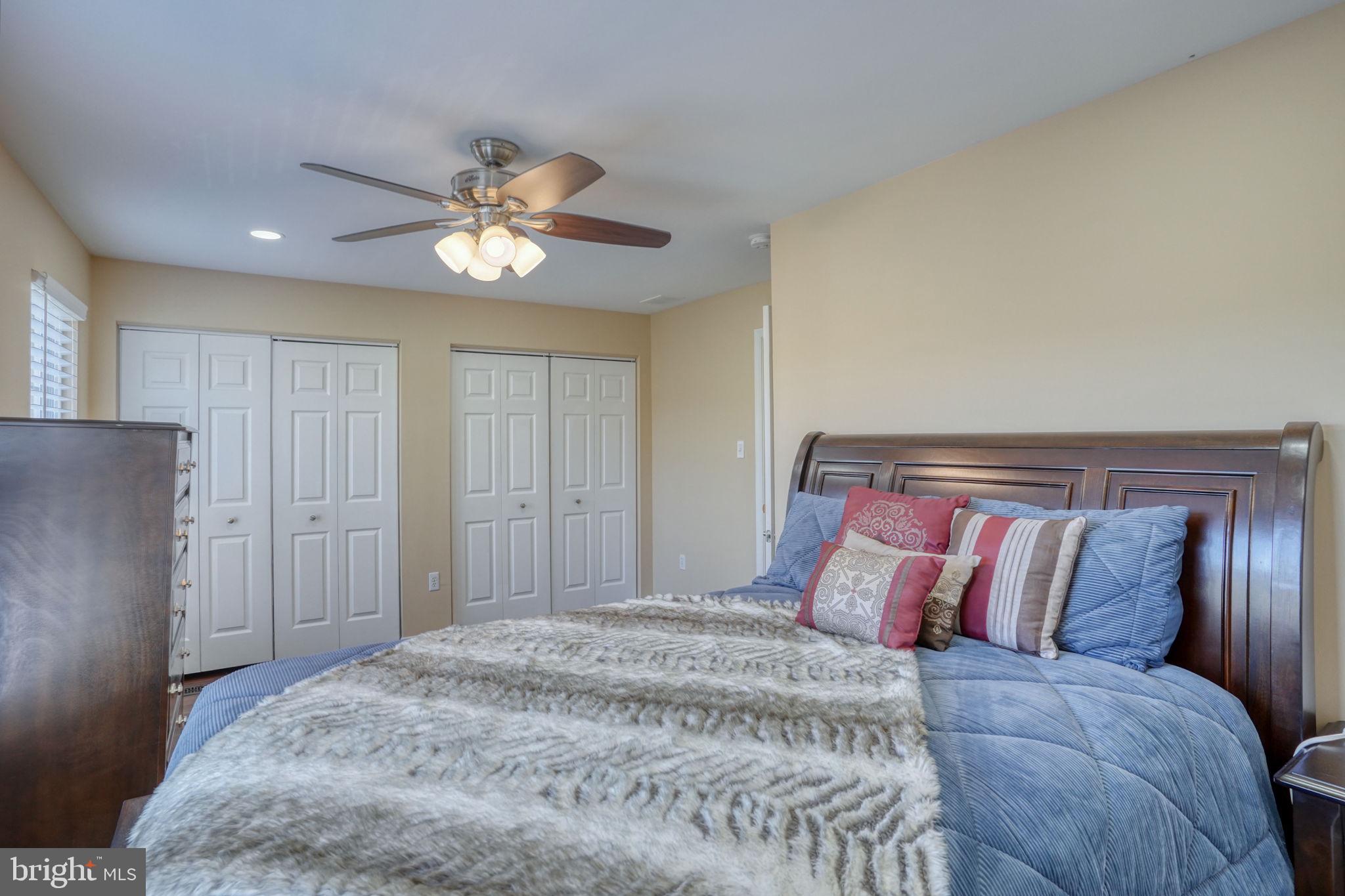 BARRINGTON - Residential