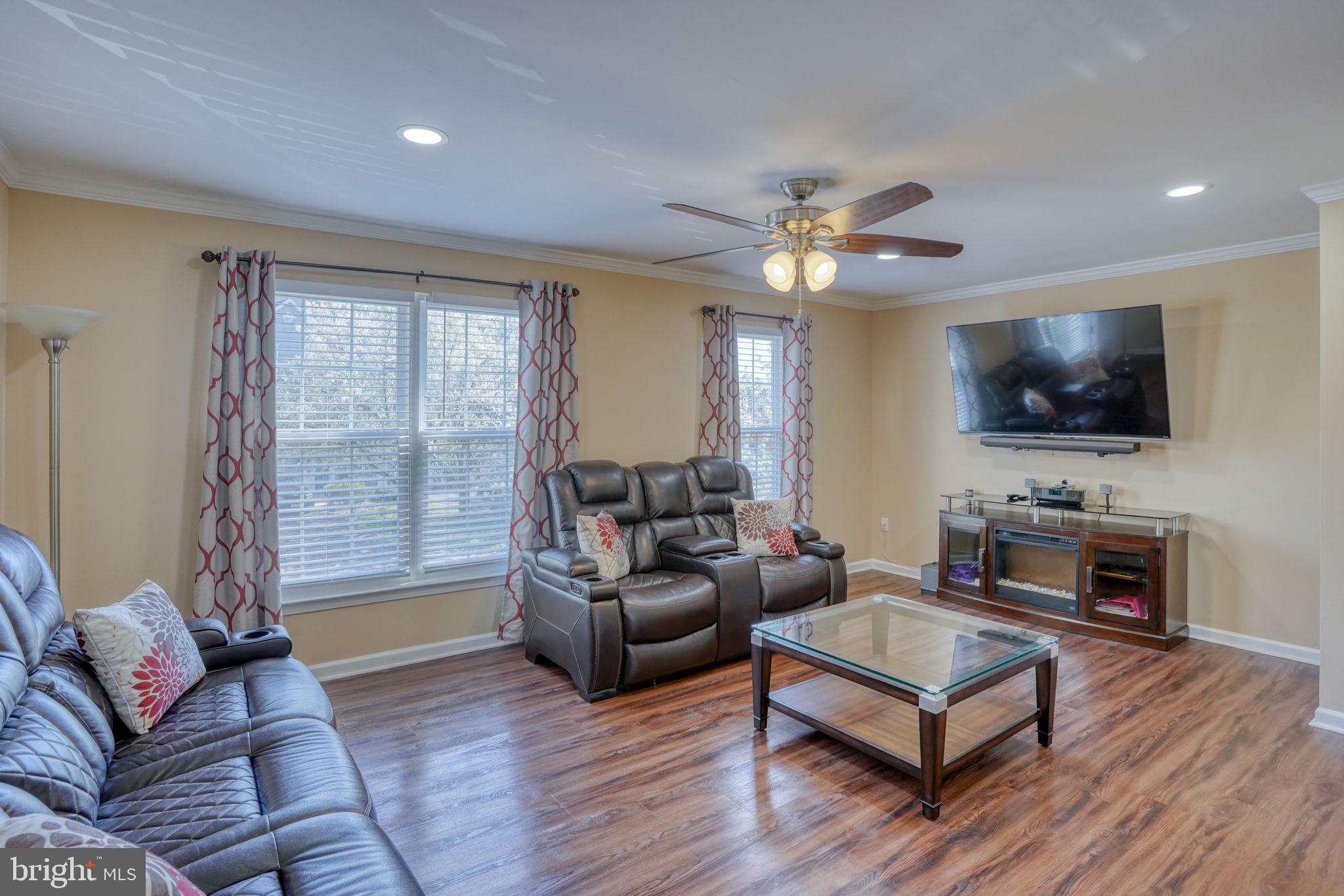 BARRINGTON - Residential