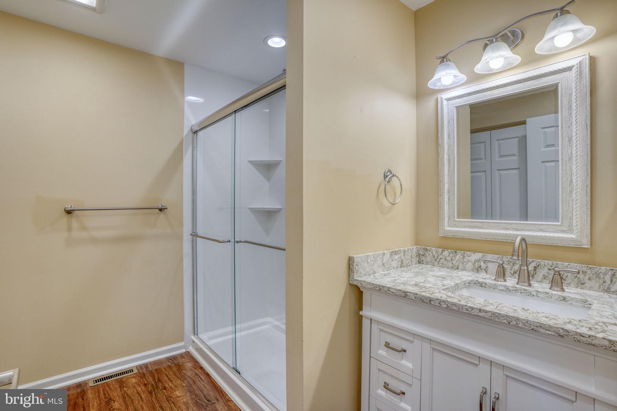 BARRINGTON - Residential