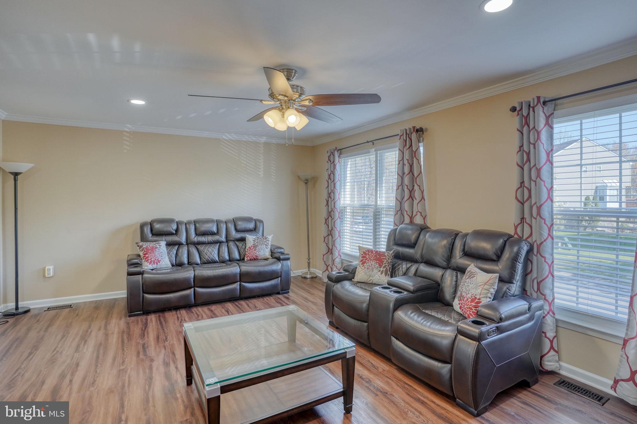 BARRINGTON - Residential