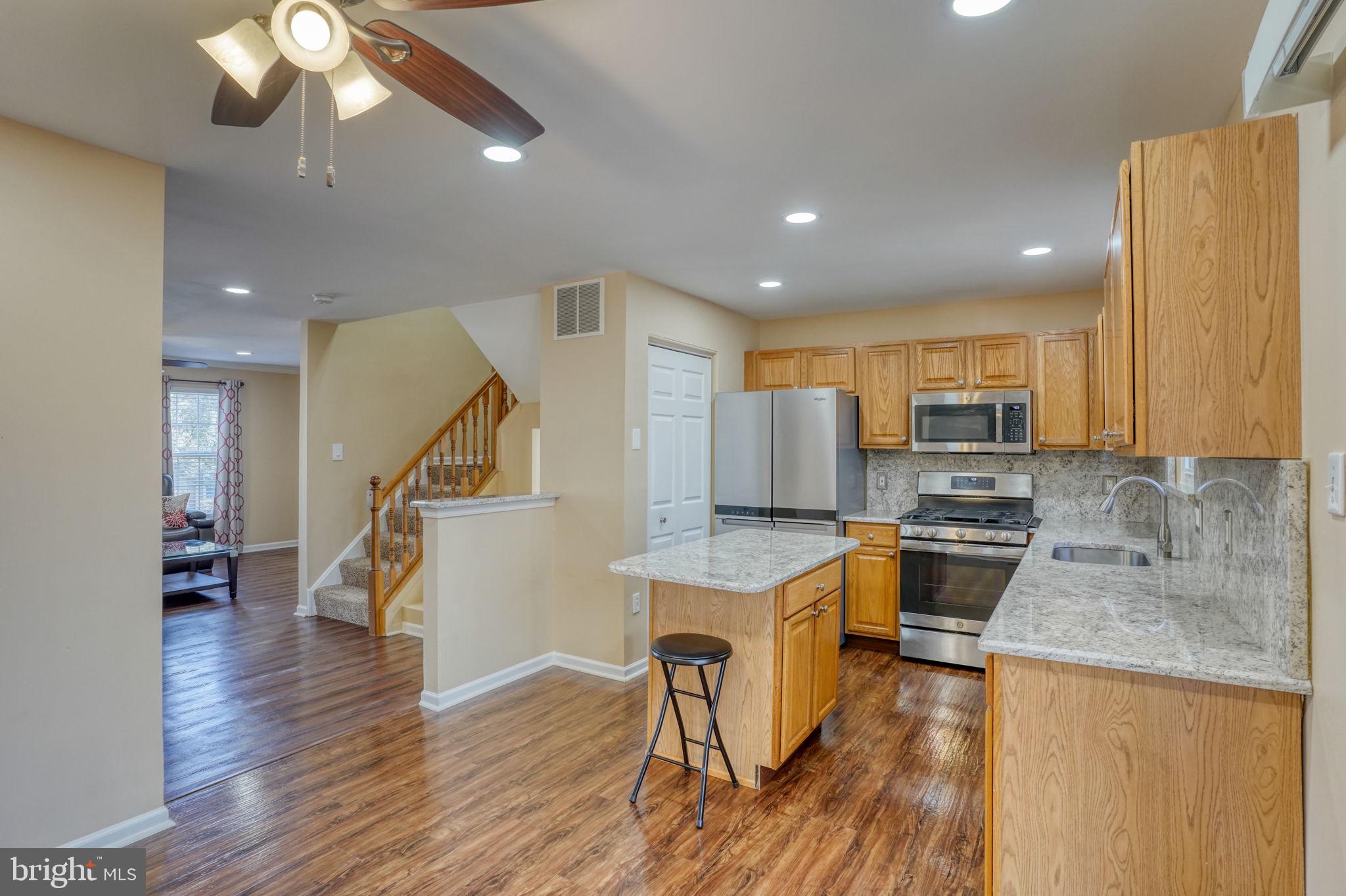 BARRINGTON - Residential